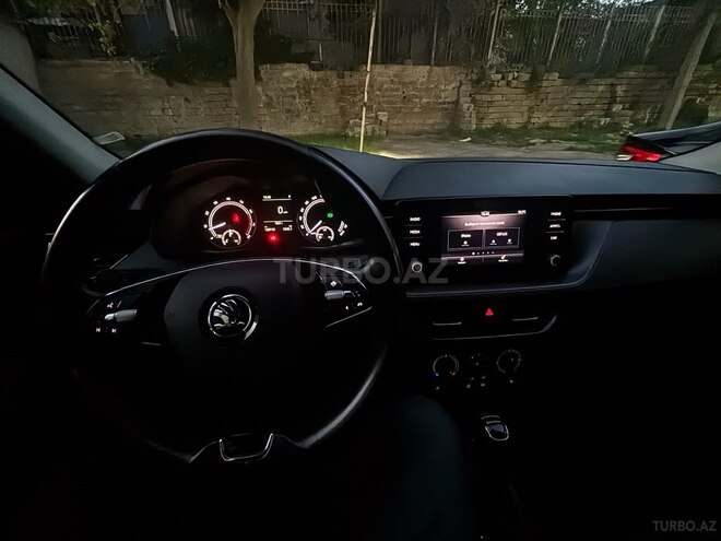 Skoda Rapid 2022, 120,000 km - 1.6 l - Bakı