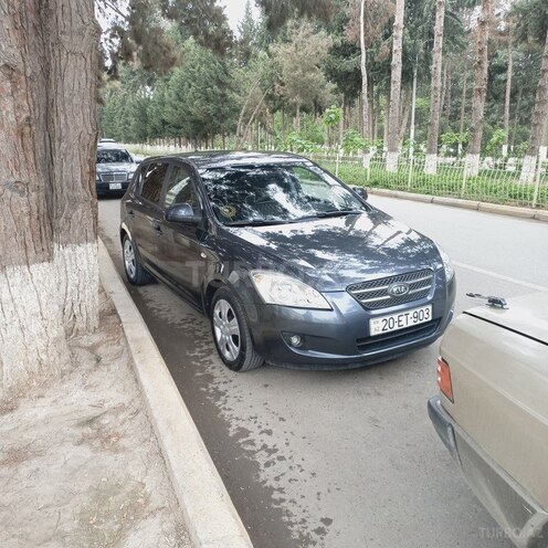 Kia Ceed 2009, 170,000 km - 1.4 л - Şirvan