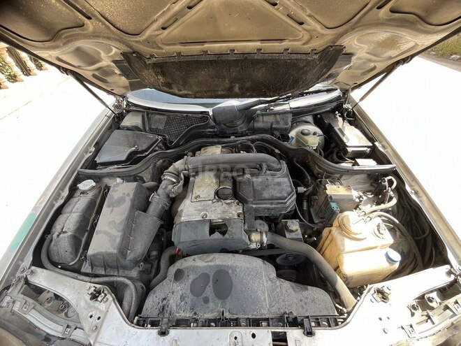 Mercedes E 230 1995, 294,875 km - 2.3 l - Bakı