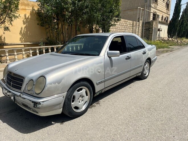 Mercedes E 230 1995, 294,875 km - 2.3 l - Bakı