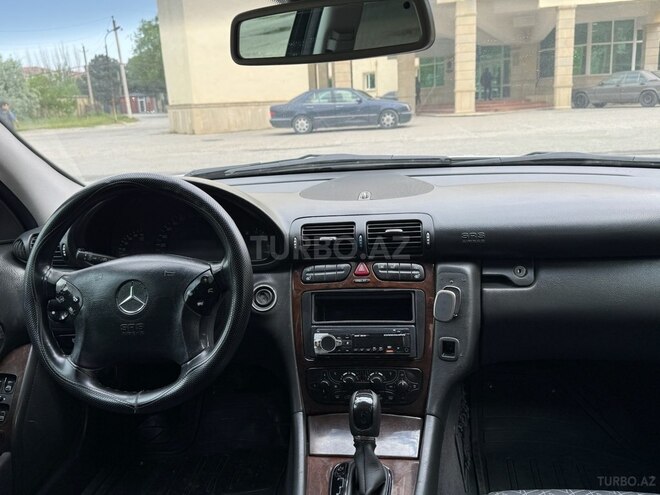 Mercedes C 220 d 2001, 352,000 km - 2.2 л - Sumqayıt