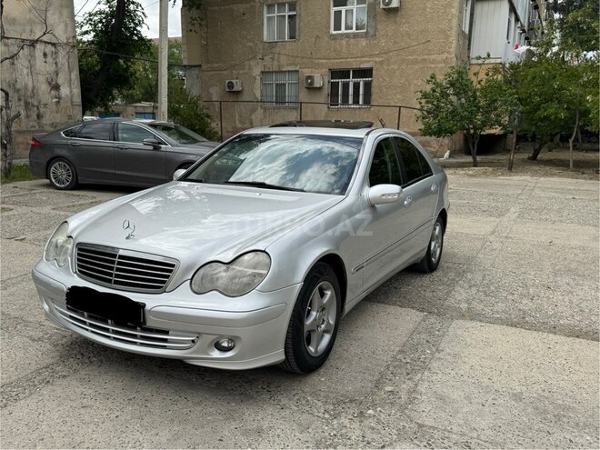 Mercedes C 220 d 2001, 352,000 km - 2.2 л - Sumqayıt