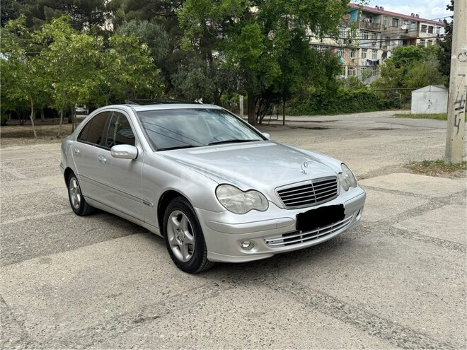 Mercedes C 220 d 2001, 352,000 km - 2.2 л - Sumqayıt