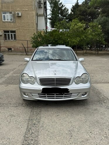 Mercedes C 220 d 2001, 352,000 km - 2.2 л - Sumqayıt