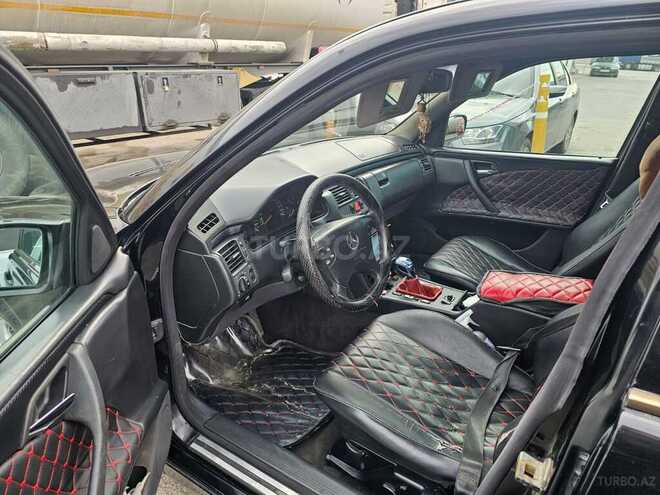 Mercedes E 220 d 2001, 365,000 km - 2.2 l - Bakı