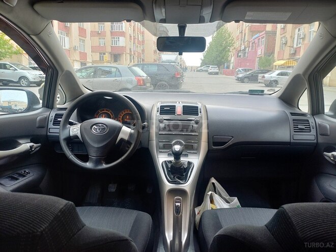 Toyota Auris 2007, 258,000 km - 1.4 l - Bakı