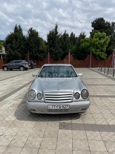 Mercedes E 230 1996, 322,755 km - 2.3 l - Sumqayıt