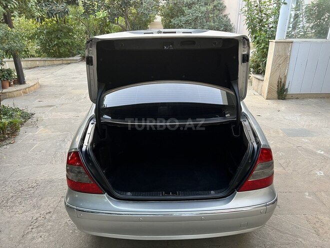 Mercedes E 320 2004, 400,000 km - 3.2 l - Bakı