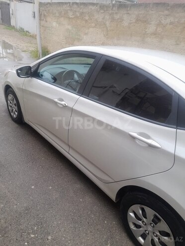 Hyundai Accent 2017, 114,000 km - 1.4 л - Bakı