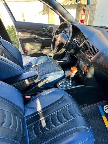 Volkswagen Golf 2003, 200,000 km - 2.0 l - Bakı