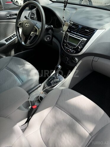 Hyundai Accent 2013, 76,672 km - 1.6 l - Bakı