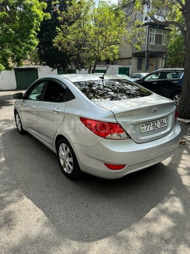 Hyundai Accent 2013, 76,672 km - 1.6 l - Bakı