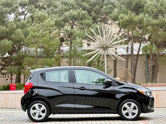 Chevrolet Spark-10