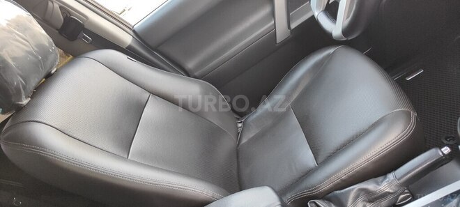 Toyota Land Cruiser Prado 2013, 175,000 km - 2.7 l - Bakı