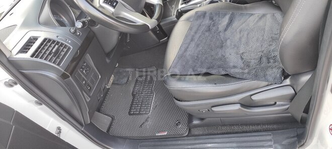 Toyota Land Cruiser Prado 2013, 175,000 km - 2.7 l - Bakı