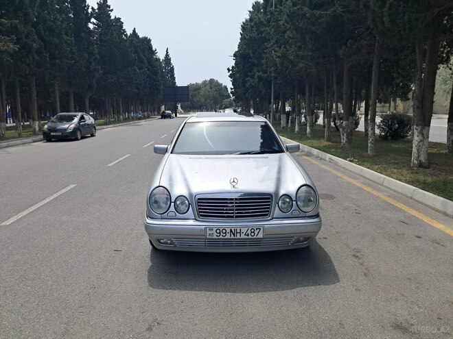Mercedes E 240 1998, 282,000 km - 2.4 l - Sumqayıt