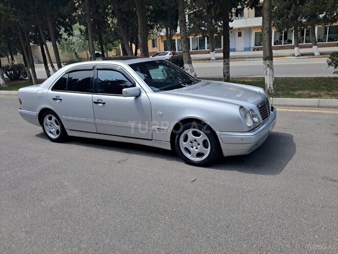 Mercedes E 240 1998, 282,000 km - 2.4 l - Sumqayıt