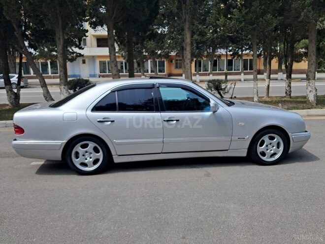 Mercedes E 240 1998, 282,000 km - 2.4 l - Sumqayıt