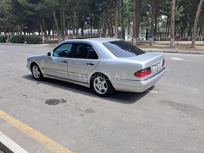 Mercedes E 240 1998, 282,000 km - 2.4 l - Sumqayıt