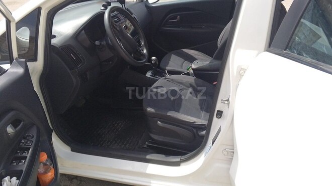 Kia Rio 2013, 298,000 km - 1.4 l - Bakı
