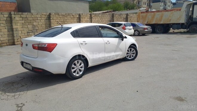 Kia Rio 2013, 298,000 km - 1.4 l - Bakı