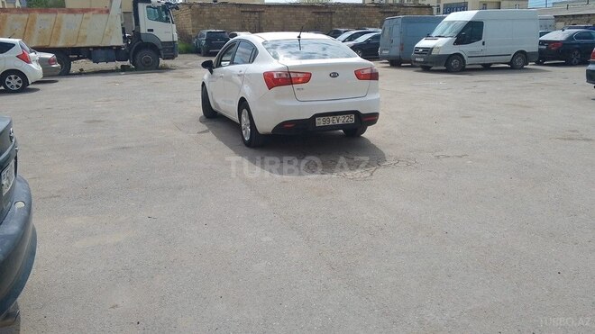 Kia Rio 2013, 298,000 km - 1.4 l - Bakı