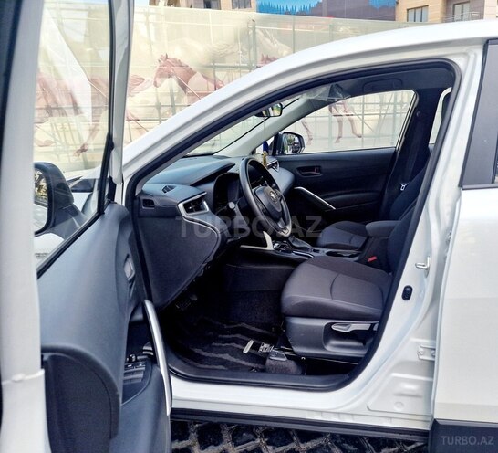 Toyota Corolla Cross 2024, 700 km - 2.0 l - Bakı
