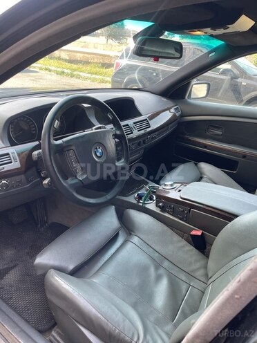 BMW 745 2001, 250,000 km - 4.4 l - Bakı