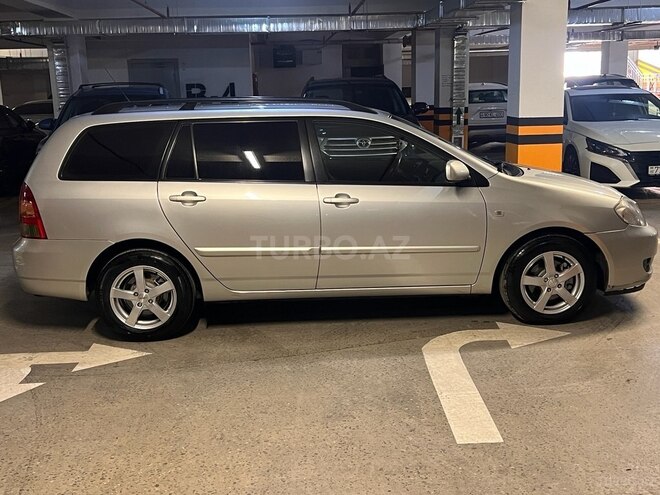 Toyota Corolla 2006, 308,000 km - 1.4 l - Bakı
