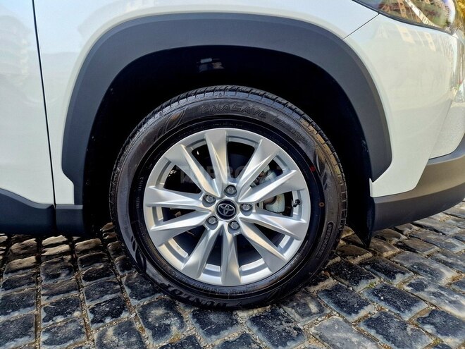 Toyota Corolla Cross 2024, 700 km - 2.0 l - Bakı