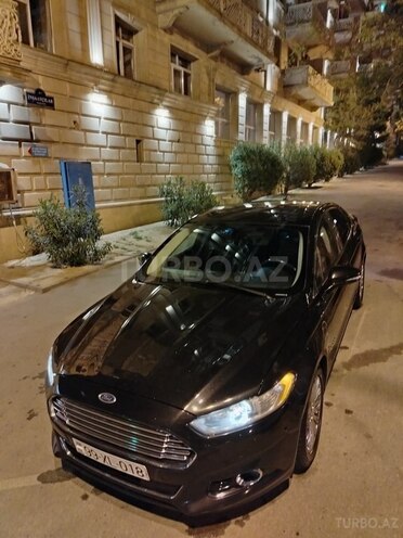 Ford Fusion (North America) 2013, 254,276 km - 2.0 l - Bakı