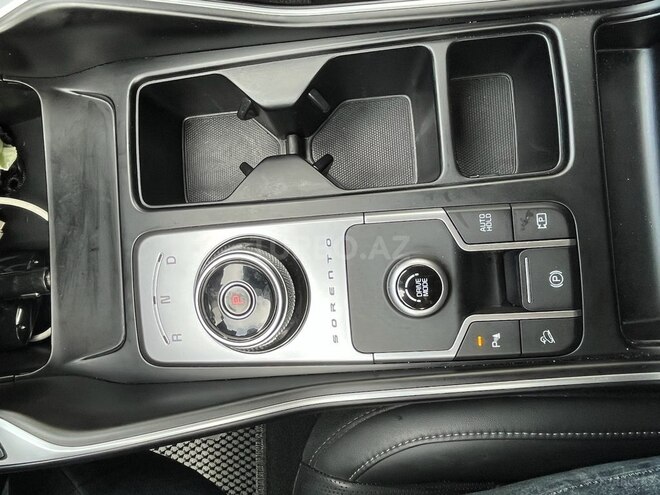 Kia Sorento 2023, 44,500 km - 1.6 l - Bakı
