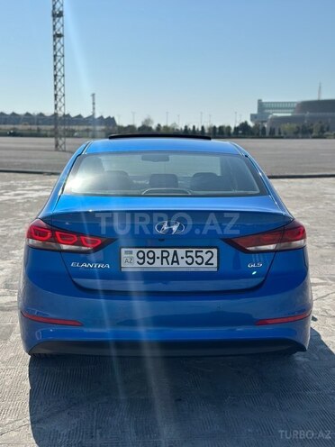 Hyundai Elantra 2018, 99,000 km - 2.0 l - Bakı