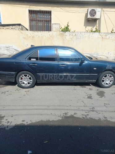Mercedes E 280 1996, 100,000 km - 2.8 l - Bakı