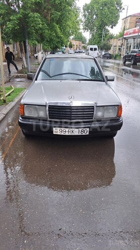 Mercedes 190 1992, 125,300 km - 2.2 l - Qazax