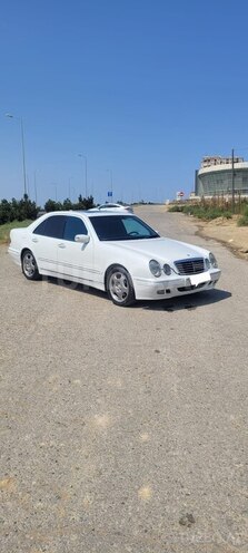 Mercedes E 270 2001, 200,000 km - 2.7 l - Bakı