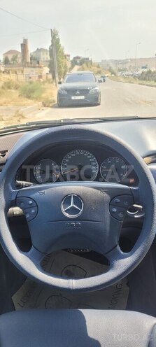 Mercedes E 270 2001, 200,000 km - 2.7 l - Bakı