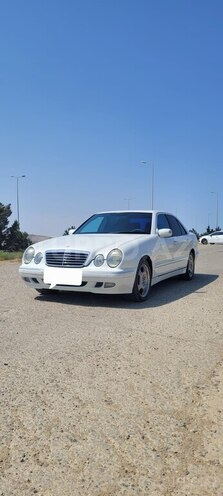 Mercedes E 270 2001, 200,000 km - 2.7 l - Bakı