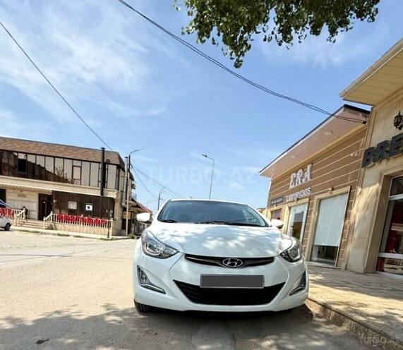 Hyundai Elantra 2015, 124,000 km - 1.8 l - Bakı