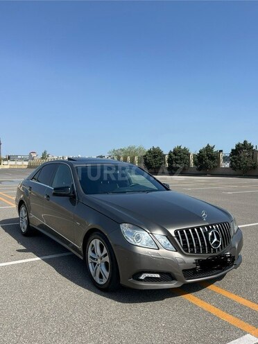 Mercedes E 220 d 2009, 201,000 km - 2.2 l - Bakı