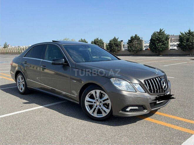 Mercedes E 220 d 2009, 201,000 km - 2.2 l - Bakı
