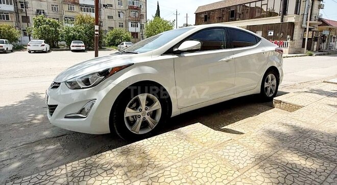 Hyundai Elantra 2015, 124,000 km - 1.8 l - Bakı