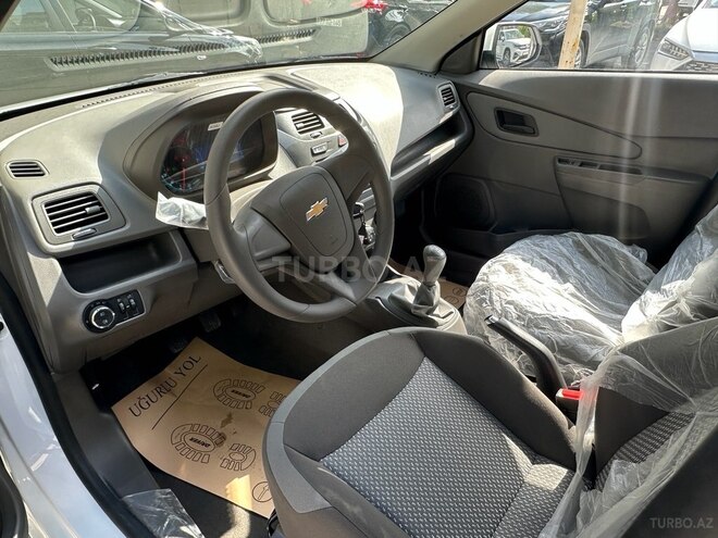Chevrolet Cobalt-7