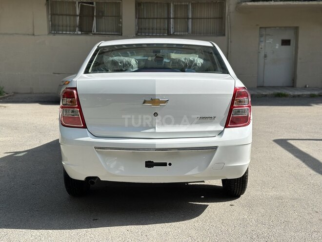 Chevrolet Cobalt-5