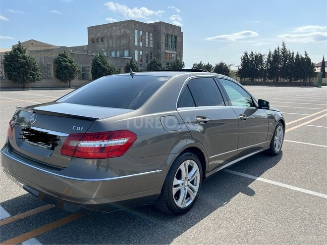 Mercedes E 220 d 2009, 201,000 km - 2.2 l - Bakı