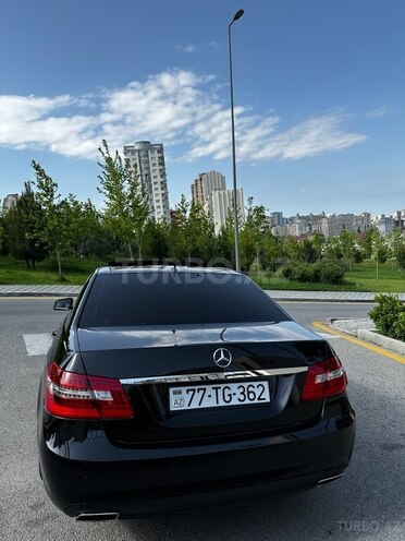 Mercedes E 300 2009, 159,900 km - 3.0 l - Bakı
