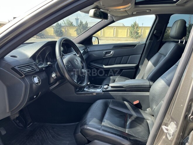 Mercedes E 220 d 2009, 201,000 km - 2.2 l - Bakı