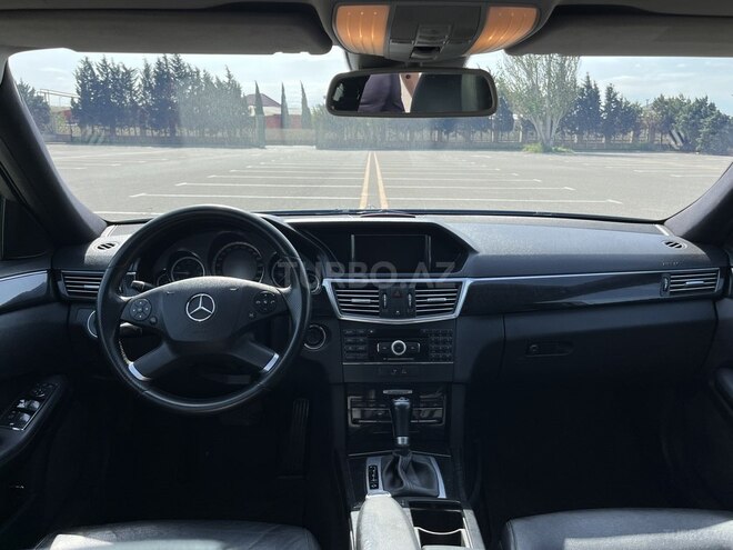 Mercedes E 220 d 2009, 201,000 km - 2.2 l - Bakı