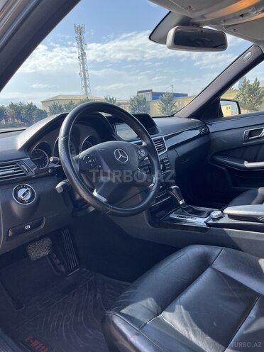 Mercedes E 220 d 2009, 201,000 km - 2.2 l - Bakı