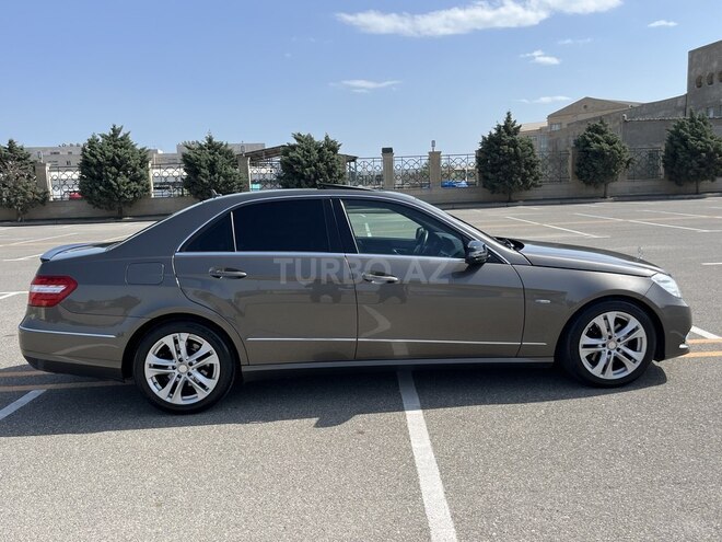 Mercedes E 220 d 2009, 201,000 km - 2.2 l - Bakı